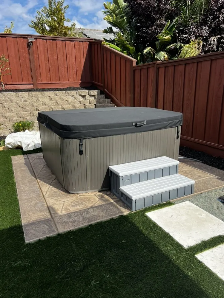 Affordable electrician providing panel upgrade in , 