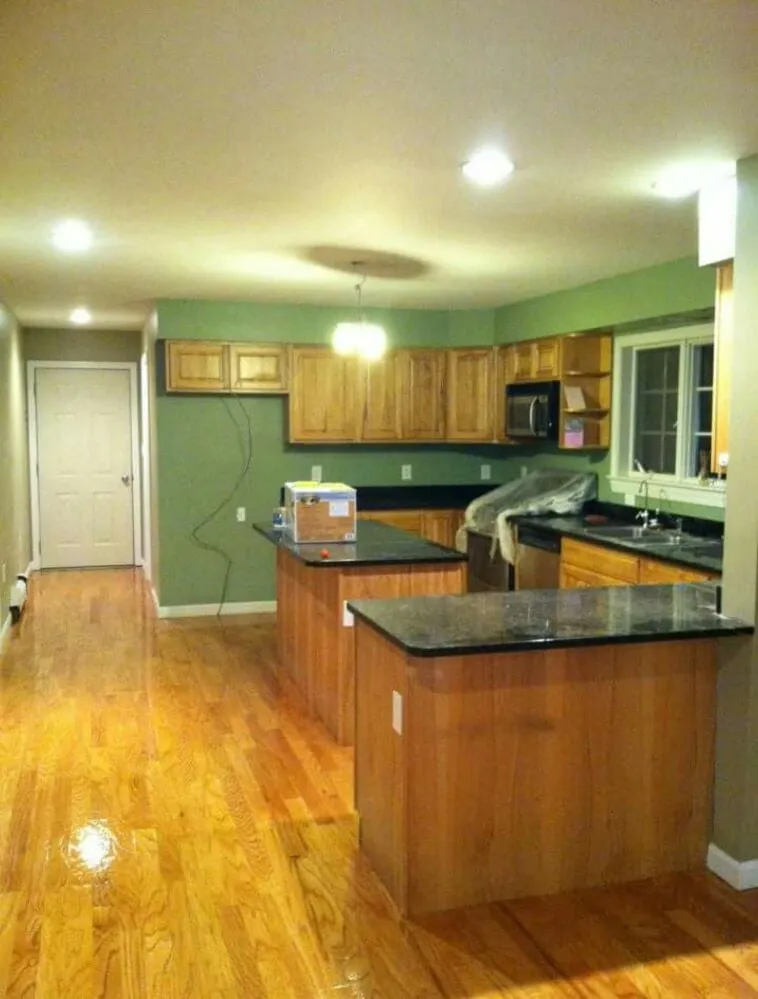 Slide of Russell Sprague Electrician