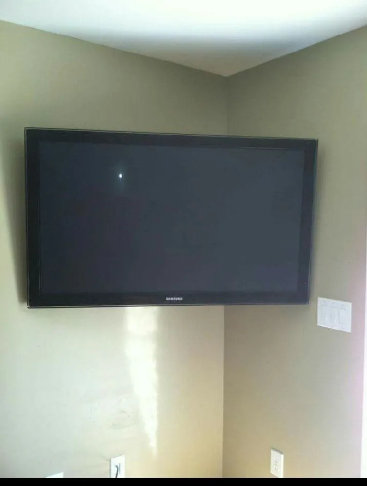 Slide of Russell Sprague Electrician