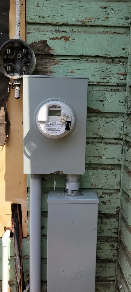 Trusted electrician providing wiring installation in , 