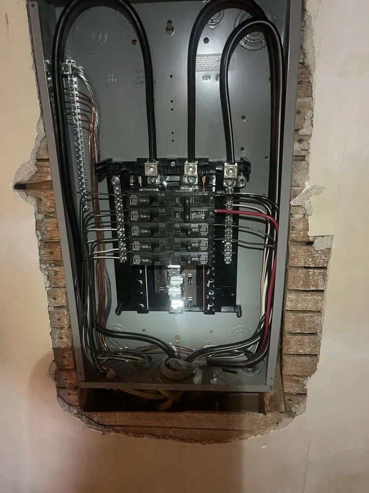 Reliable circuit breaker repair service in Port Costa, CA - Ryan Cook Electrical