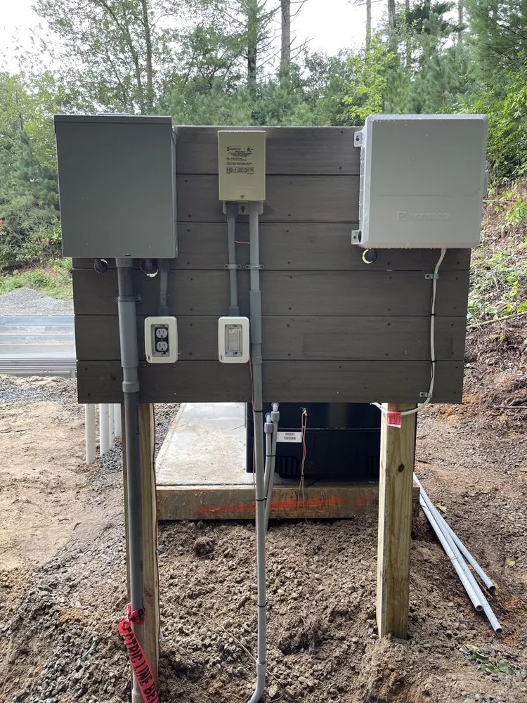 Slide of Ryan Galiano Electrician