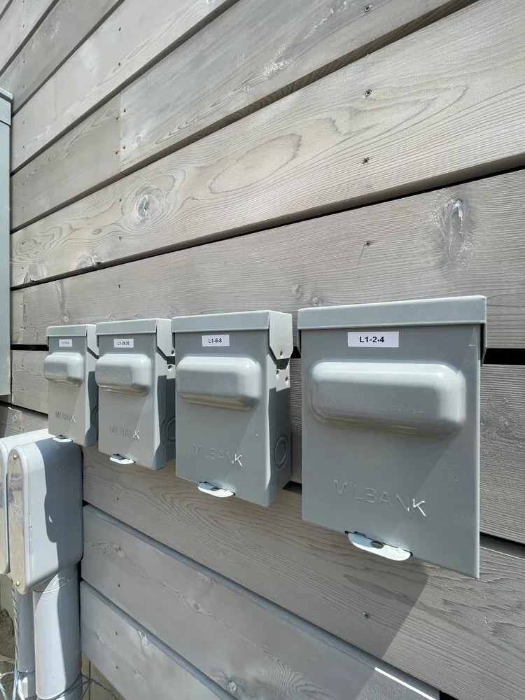 Slide of Ryan Galiano Electrician