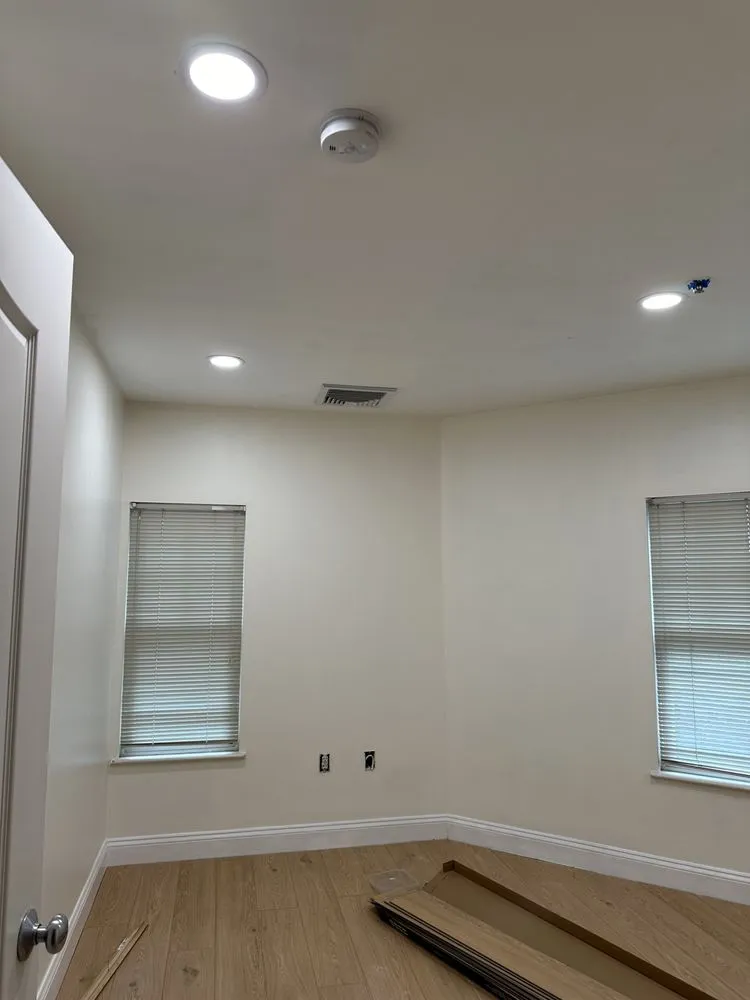 Slide of Ryan Kelson Electric