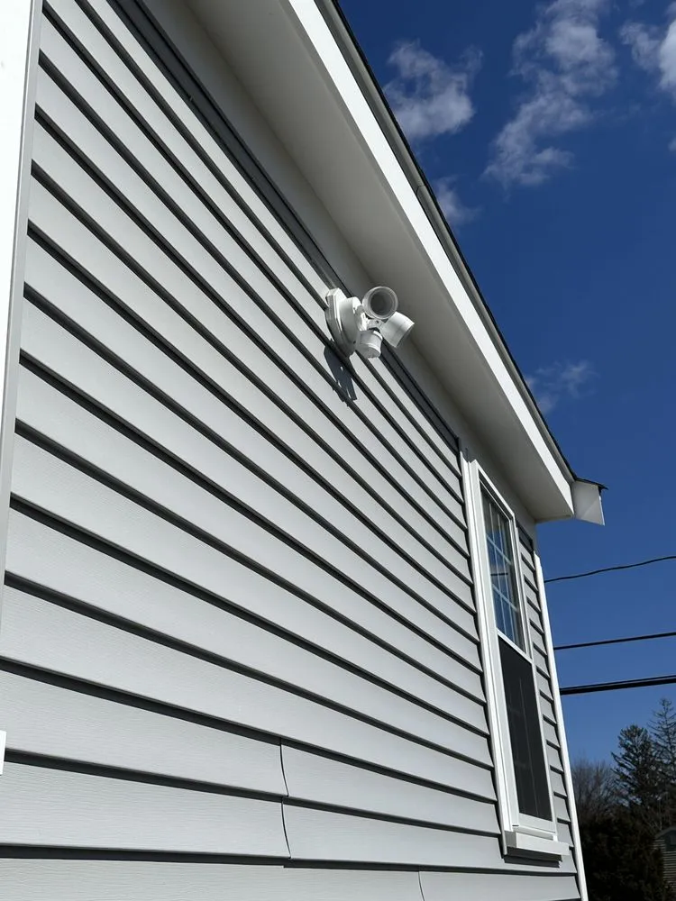 Slide of Ryan Kelson Electric