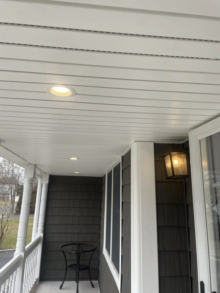 Slide of Ryleigh Electric