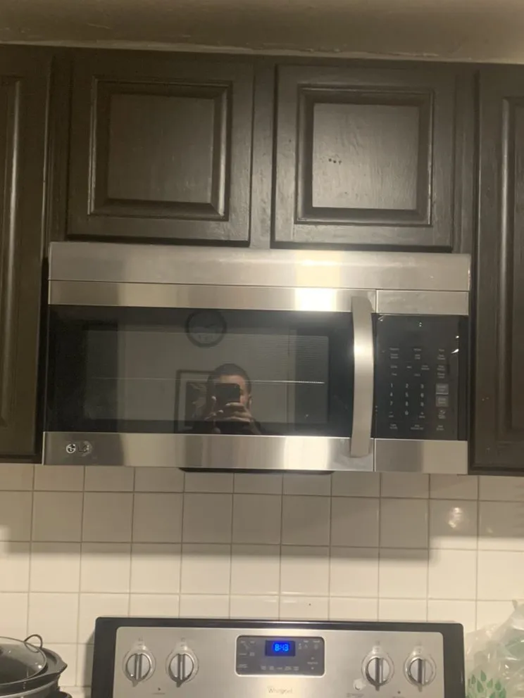 Slide of RzN Electric