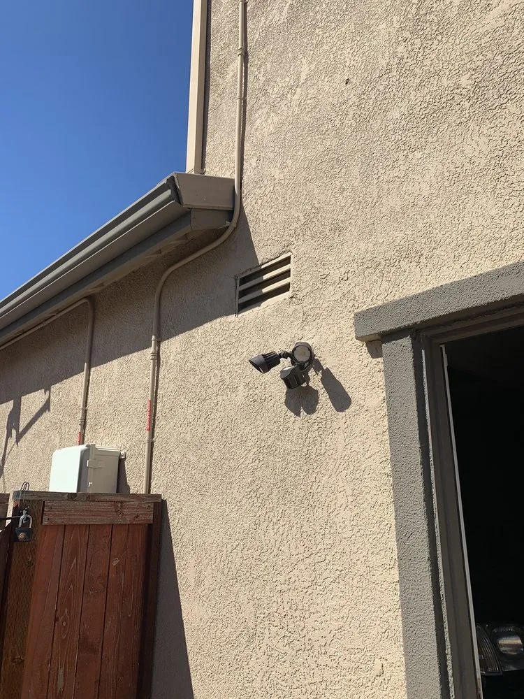 Slide of RzN Electric