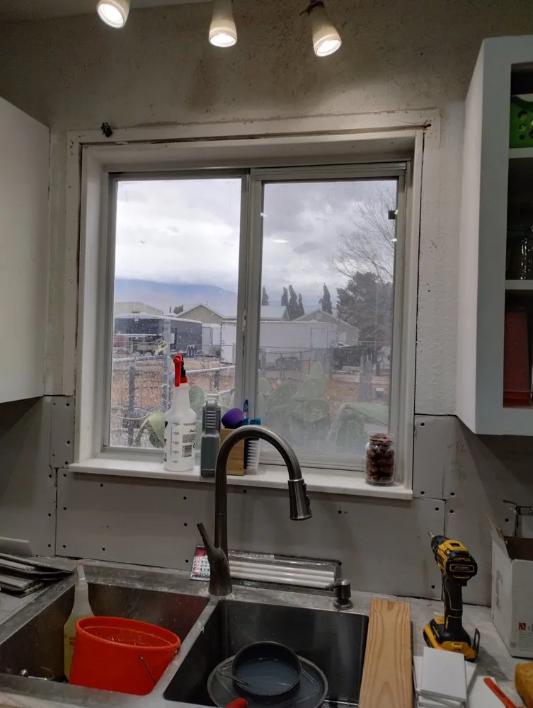 Slide of S & M Handyman