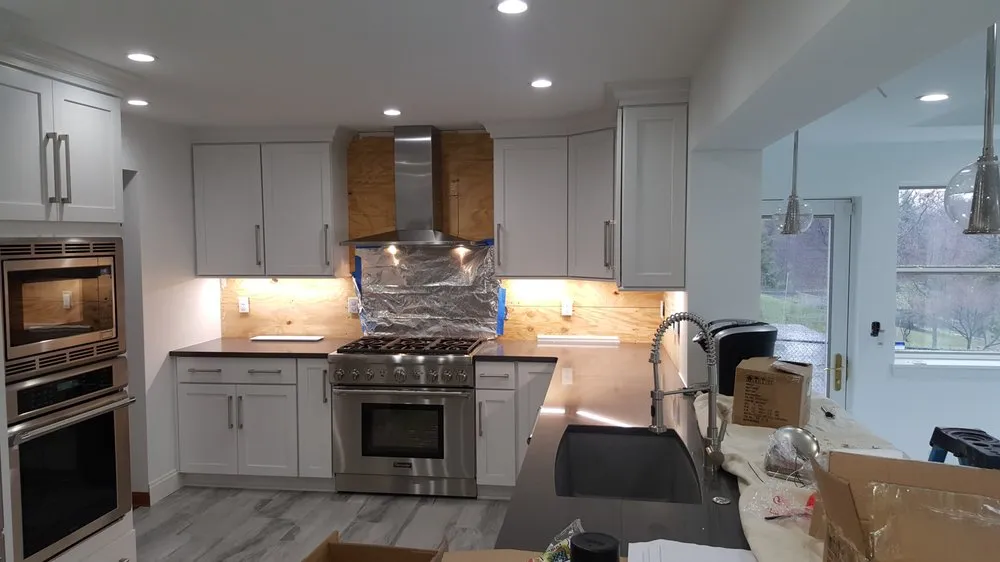 Slide of S E M Electric