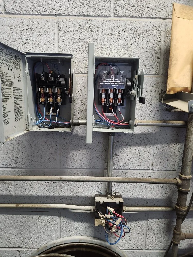 Affordable electrical service for homes in lighting installation,  by 