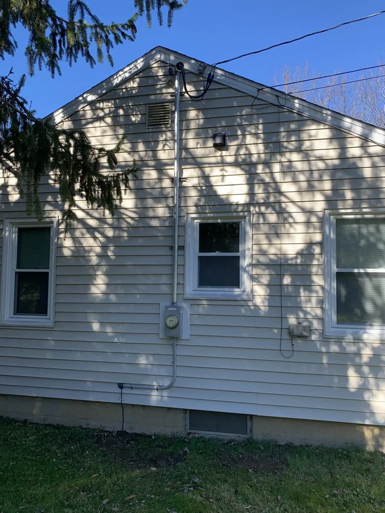 Slide of S Mandiak Electric