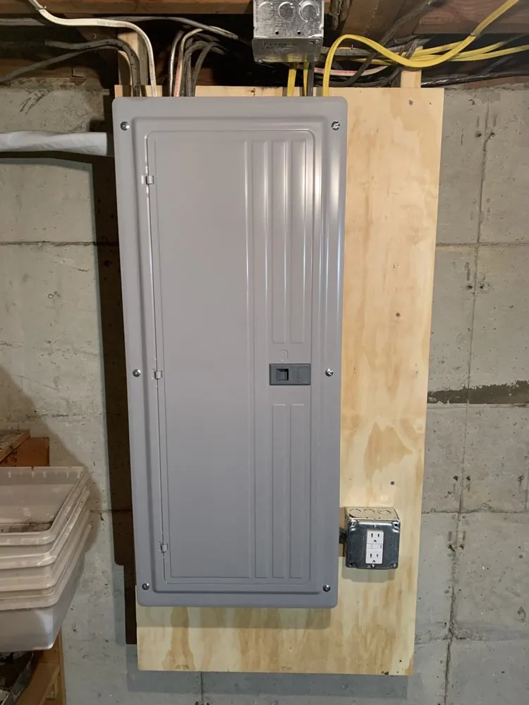 Slide of S Mandiak Electric