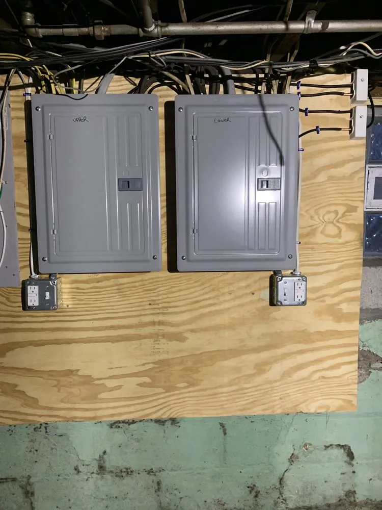 Slide of S Mandiak Electric