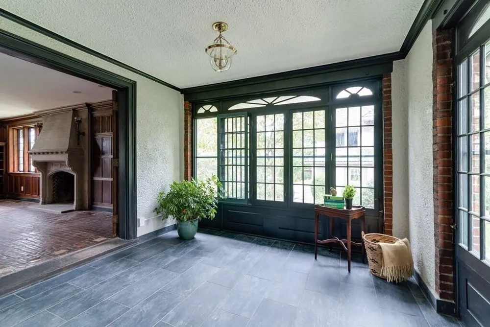 Slide of S P Kennedy Electric