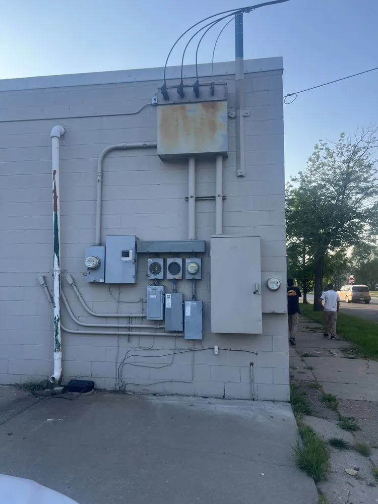 Slide of Sa Electric