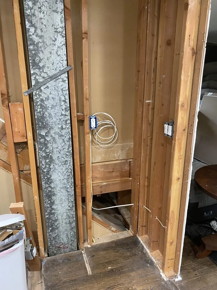 Slide of Sa Sanders Electrical