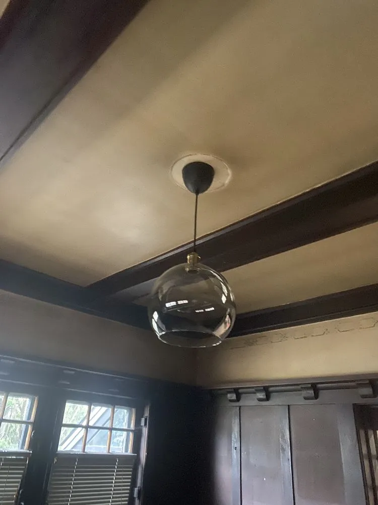 Slide of Sa Sanders Electrical