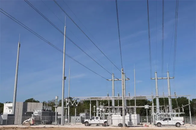 Slide of Saber Power Services