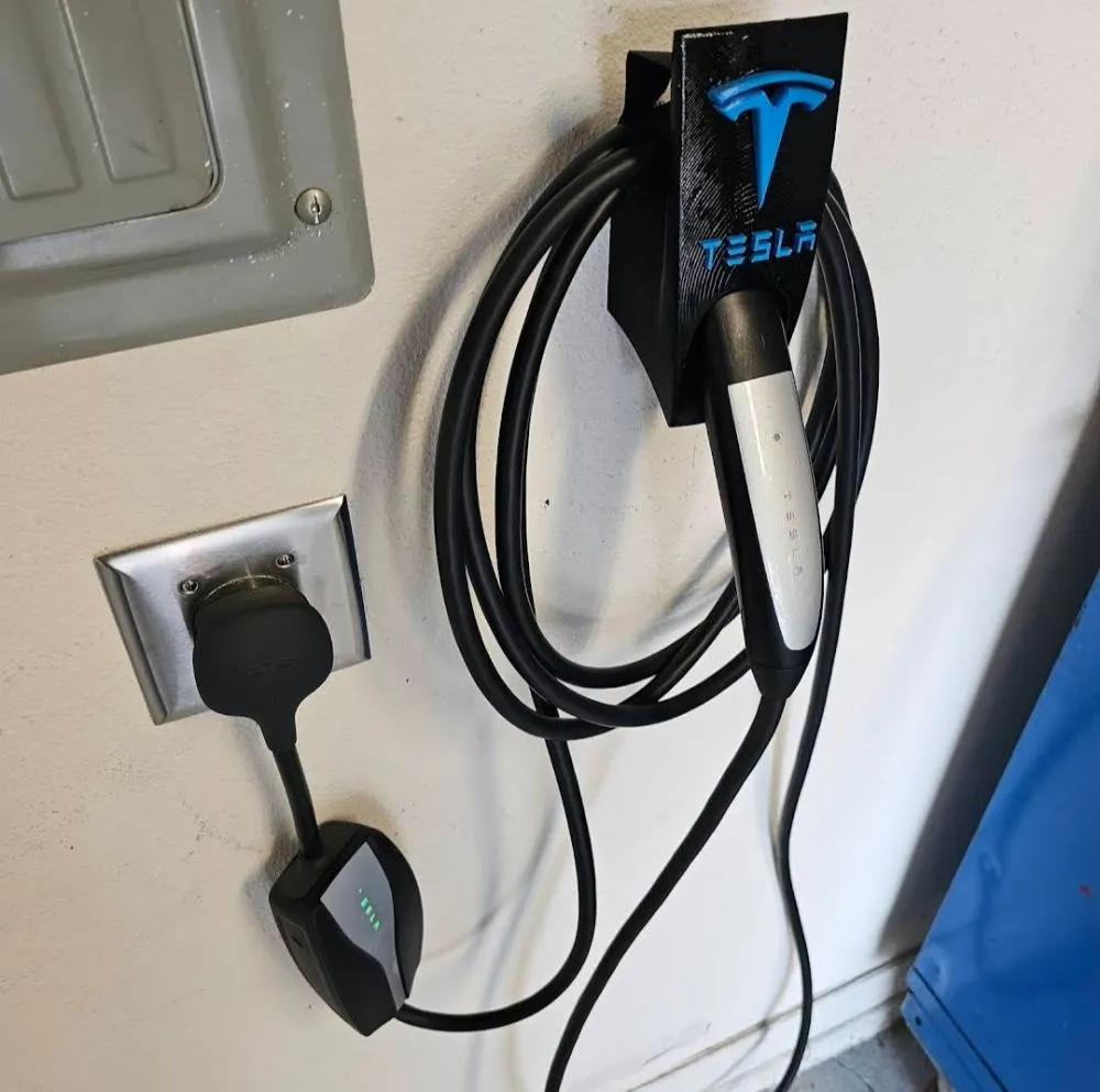 Slide of Sabrius Electric