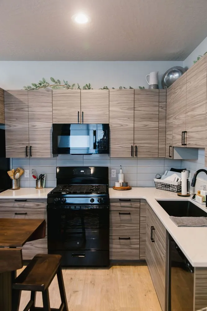 Affordable electrician providing lighting installation in Coeur d'Alene,, ID - Saccone Electric