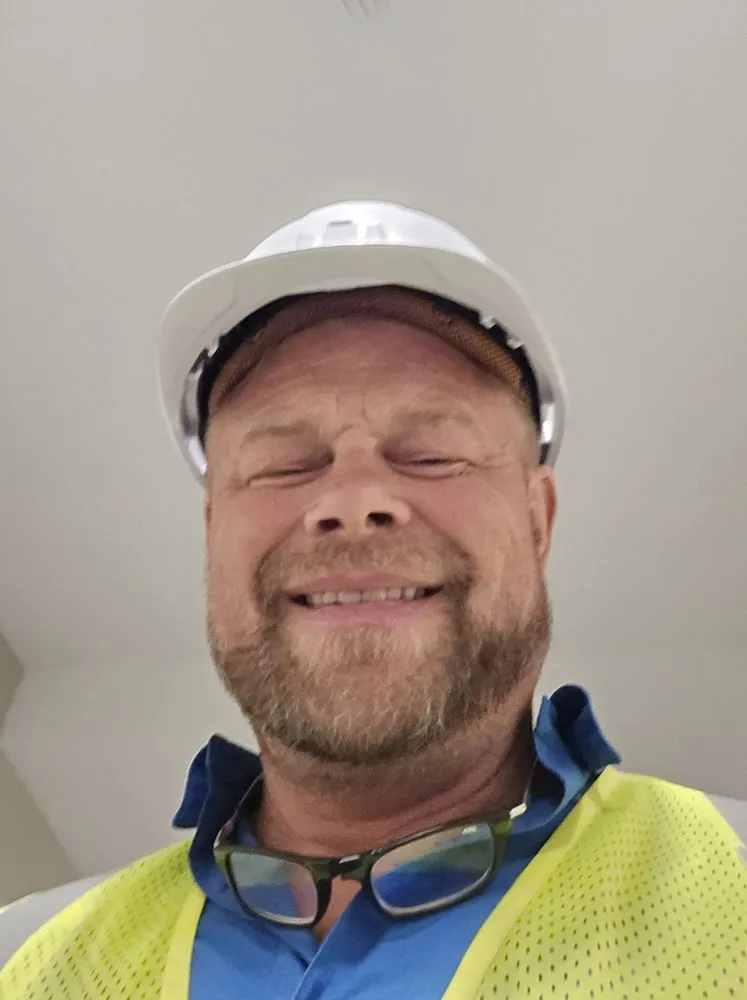 Slide of Sacry Electric