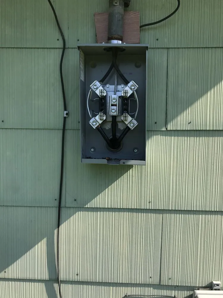 Slide of Safe Circuit Electric