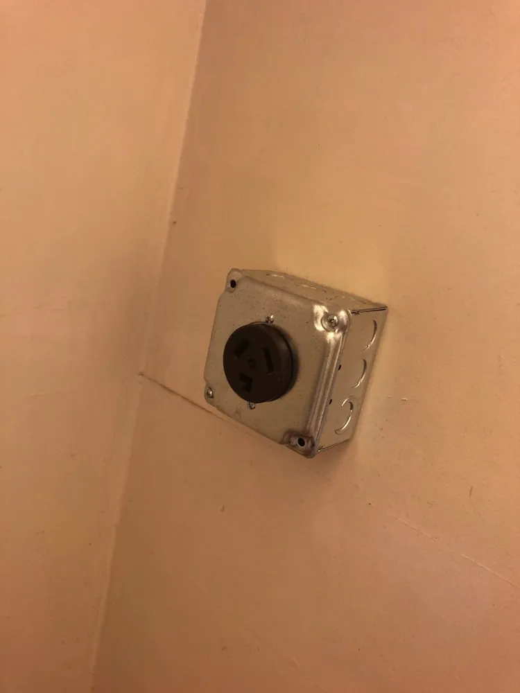 Slide of Safe Electric, LLC