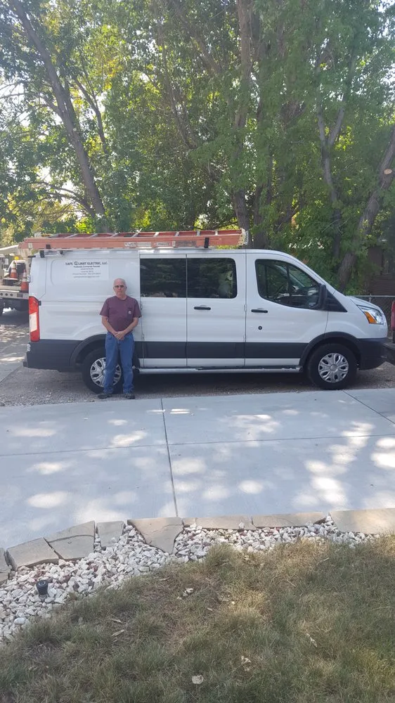 Slide of Safe Light Electric