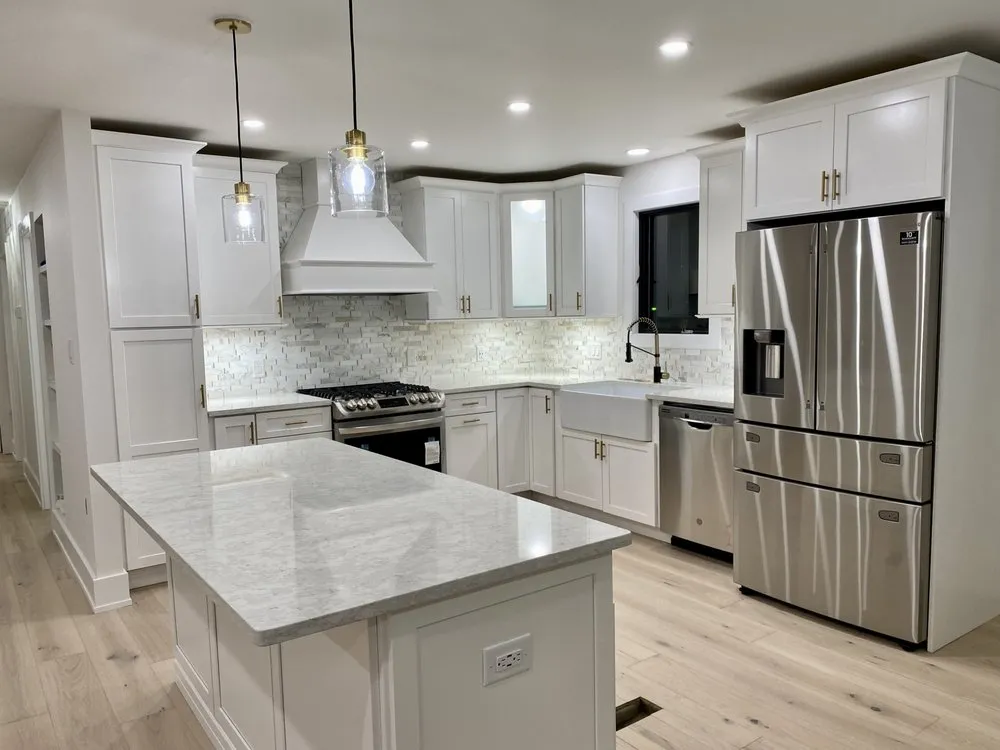 Slide of SafeCircuit Electric & Lighting