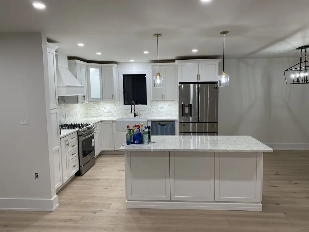 Slide of SafeCircuit Electric & Lighting