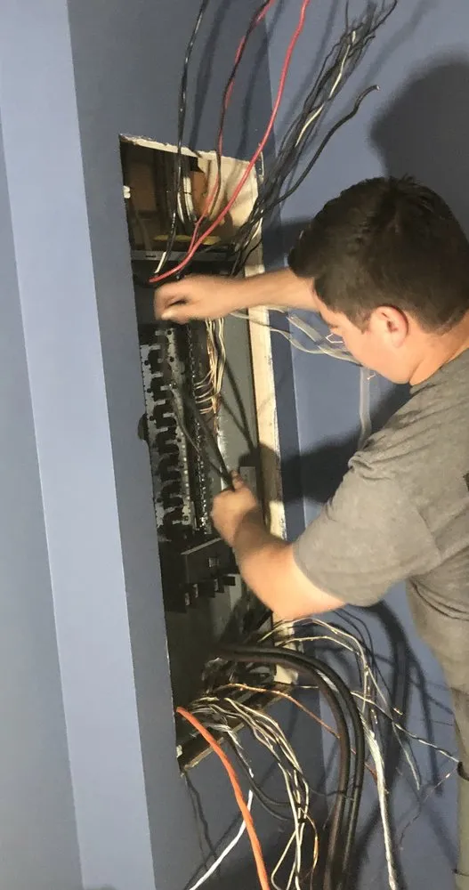 Slide of SafeCircuit Electric & Lighting