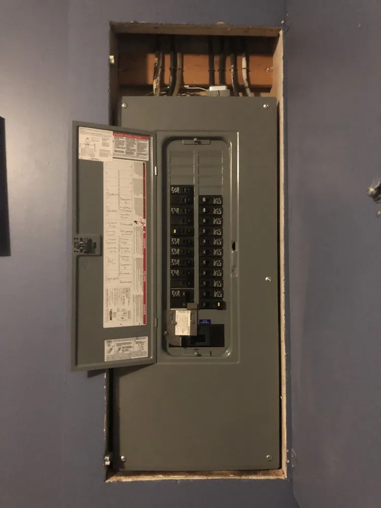 Slide of SafeCircuit Electric & Lighting