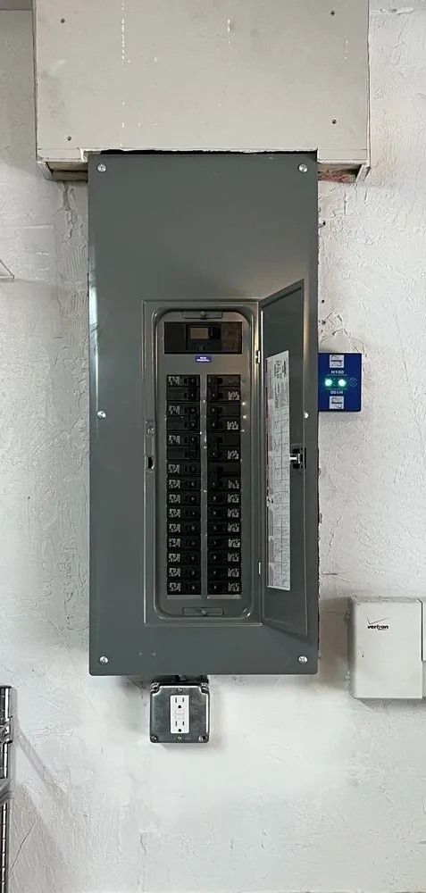 Slide of SafeCircuit Electric & Lighting