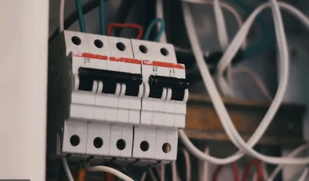 Slide of SaferHome io