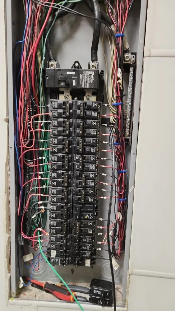 Professional electrician providing lighting installation in Arden-Arcade, CA - Safi Electrician and Plumbing