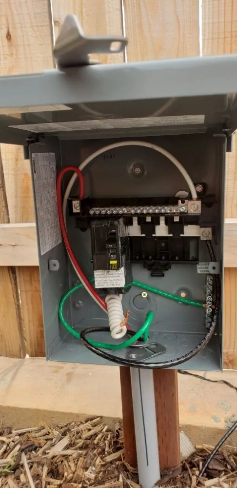 Expert circuit breaker repair service in Arden-Arcade, CA - Safi Electrician and Plumbing