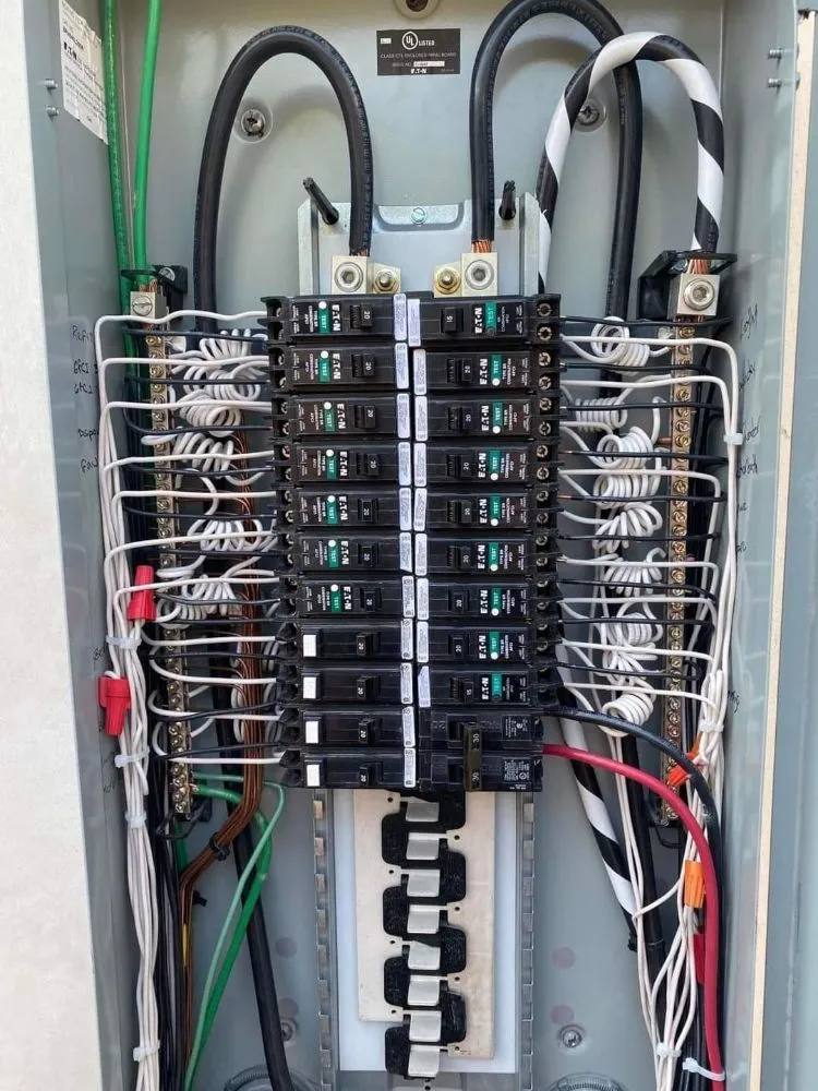 Affordable outlet and switch repair service in Arden-Arcade, CA - Safi Electrician and Plumbing