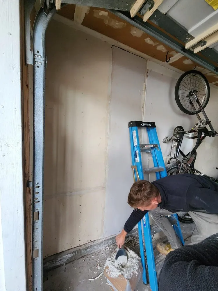 Slide of Sagan Electric