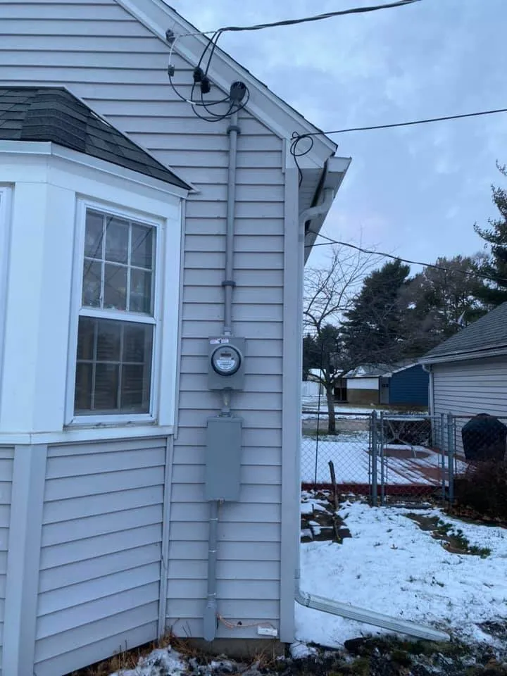 Slide of Saint electric