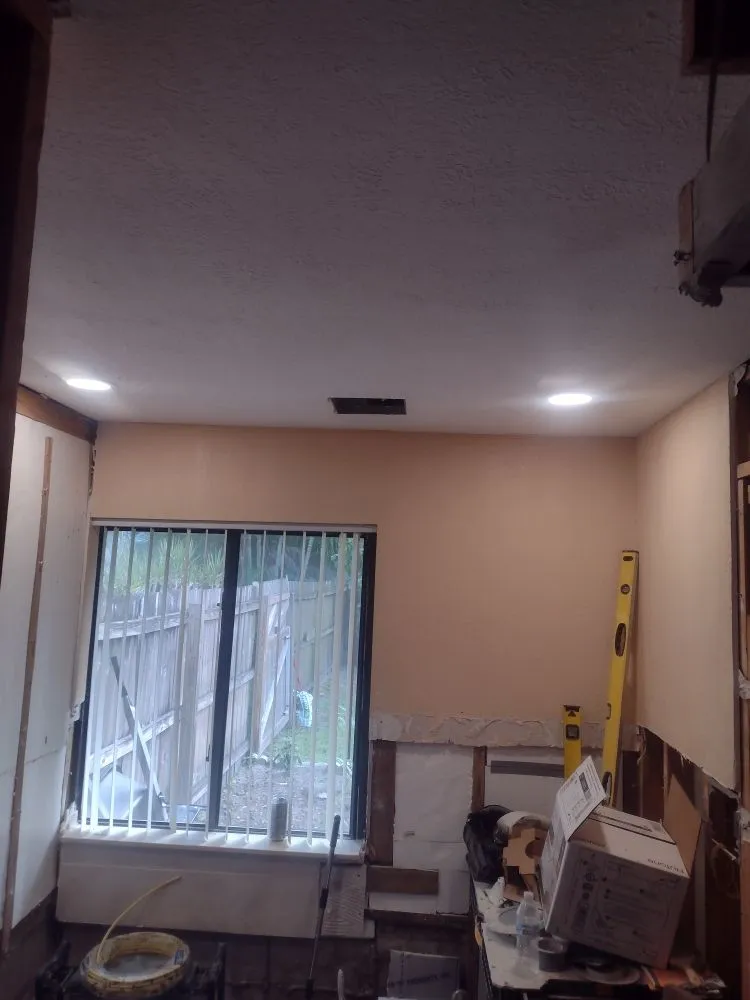 Emergency outlet and switch repair experts serving Port St. Lucie, FL - Saint Victor Electric