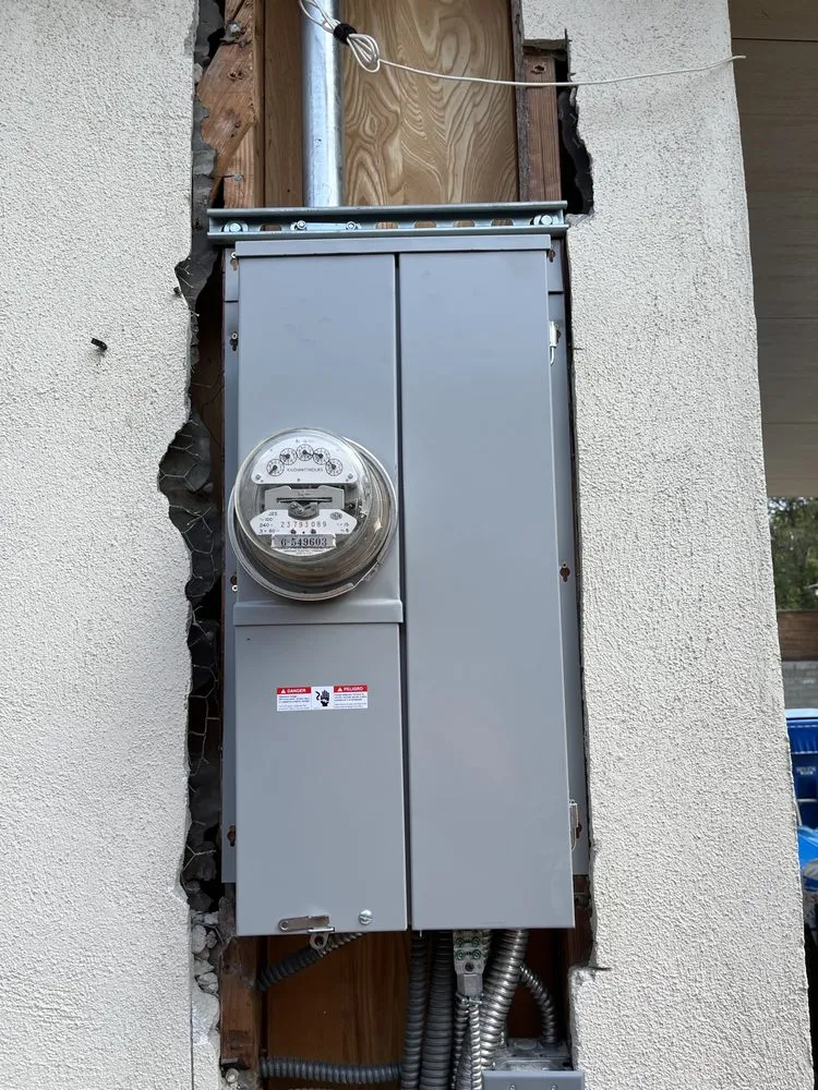 Slide of Saiyan Electric