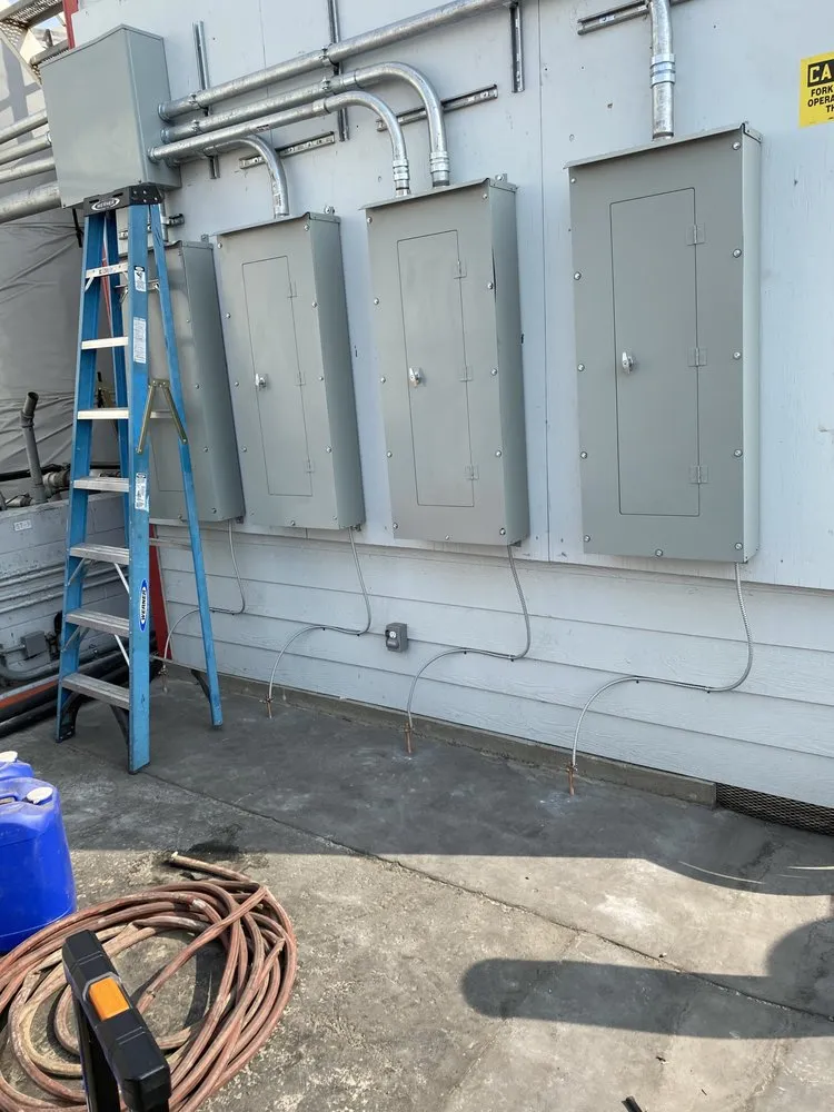 Slide of SakGen Electric