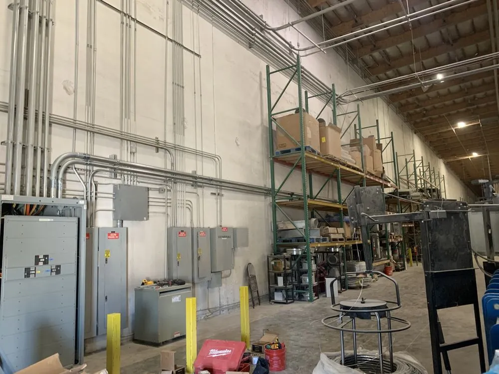 Slide of Salazar Electric