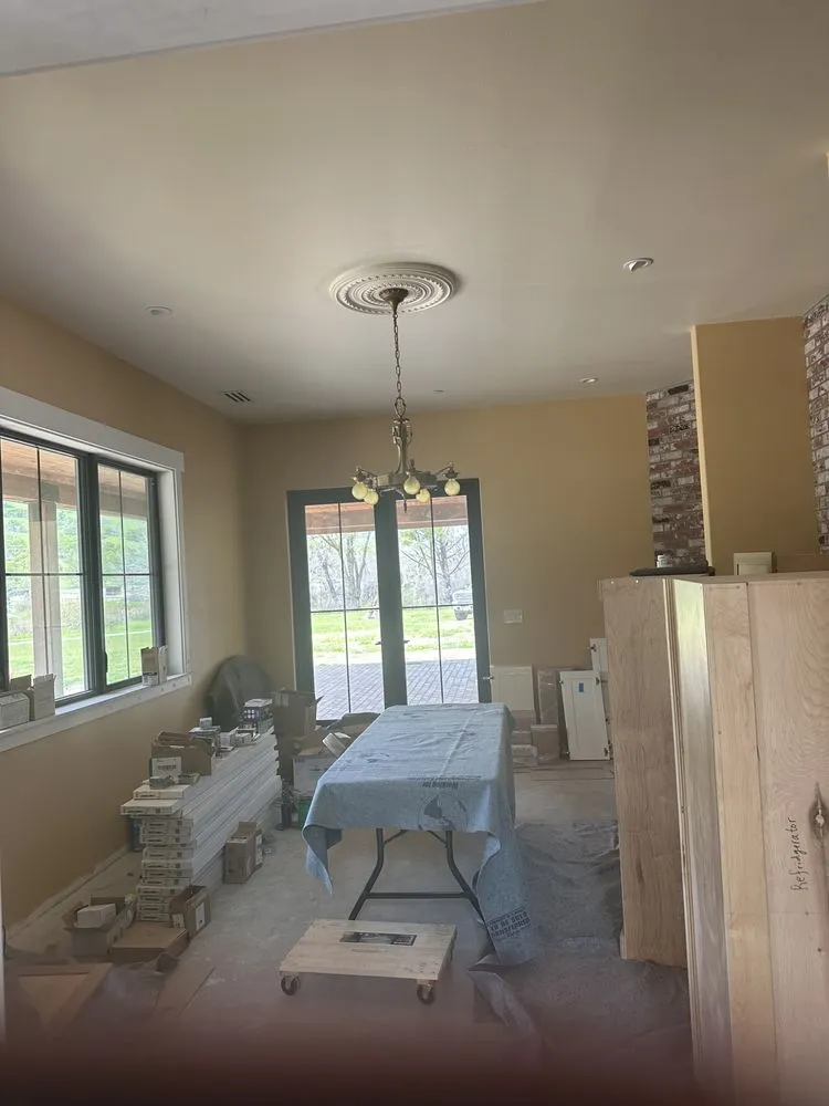 Slide of Salazar Electric