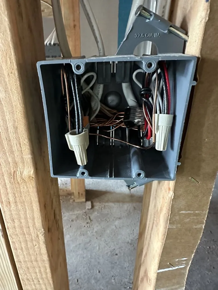 Slide of Salazar Electric