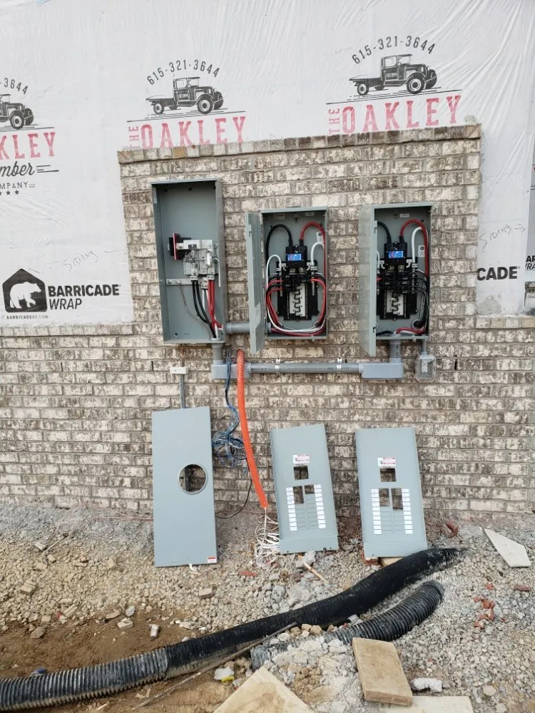 Slide of Salazar Electric