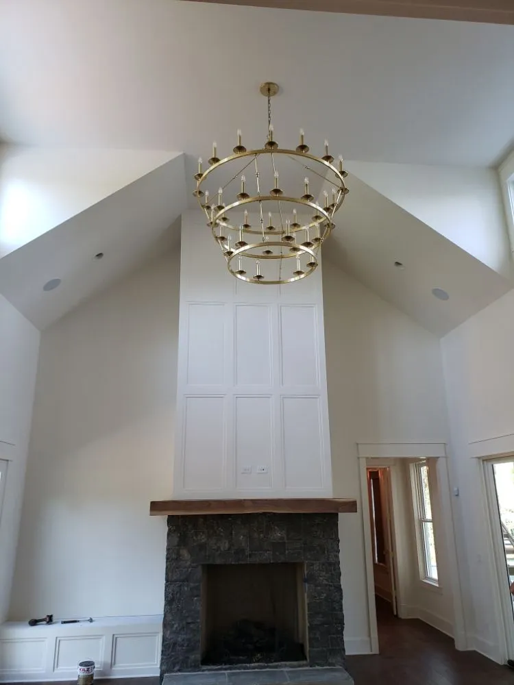 Slide of Salazar Electric