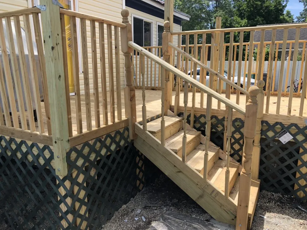 Slide of Salazar multiservices