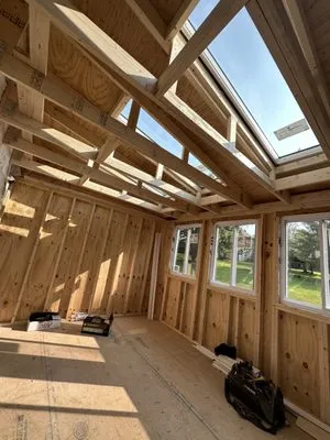 Saloj Construction Logo